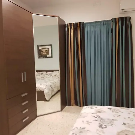 Apartment Merhba 3 *